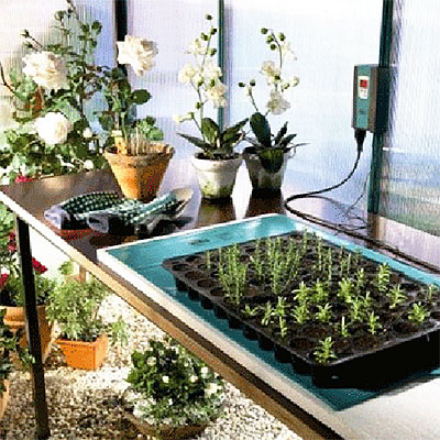Undervärme för snabbare rotning av frö och stickling